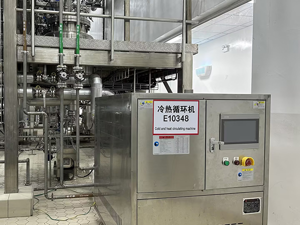 反應(yīng)釜配套冷熱一體機(jī) 反應(yīng)釜配套冷熱一體機(jī)