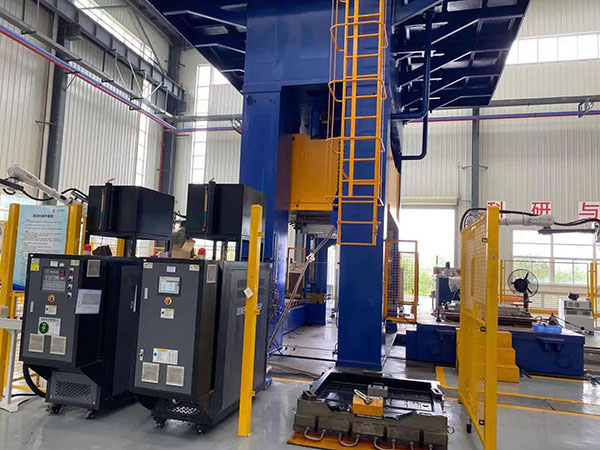 模壓機(jī)模溫機(jī)