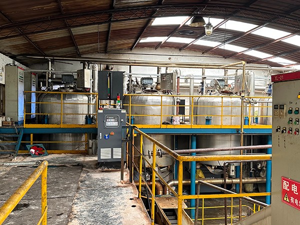 攪拌罐模溫機(jī) 攪拌罐模溫機(jī)