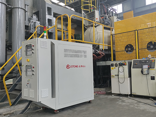 油循環(huán)模溫機