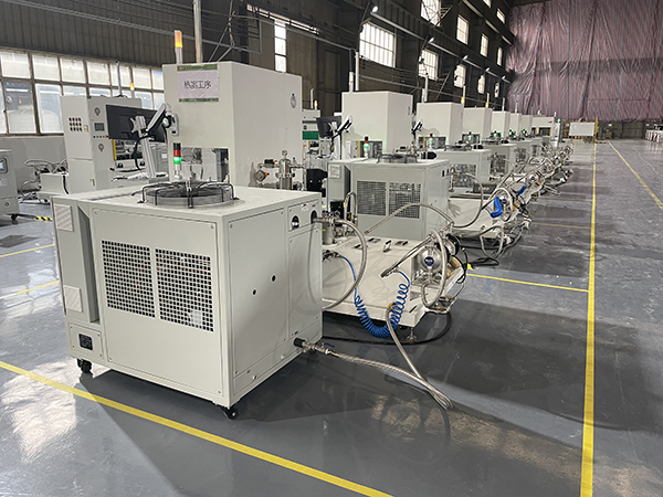 新能源模溫機(jī)設(shè)備 新能源模溫機(jī)設(shè)備