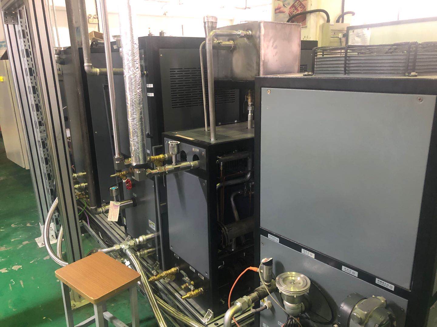 模具不同溫度點(diǎn)的控制實(shí)現(xiàn)